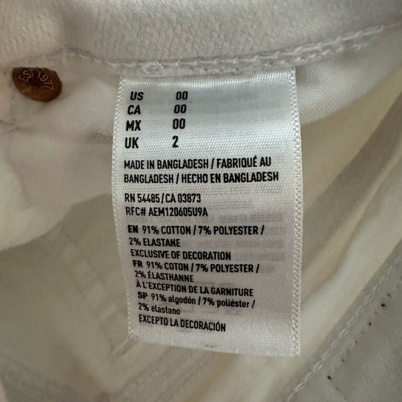 American Eagle Jean Shorts - Picture 2 of 7